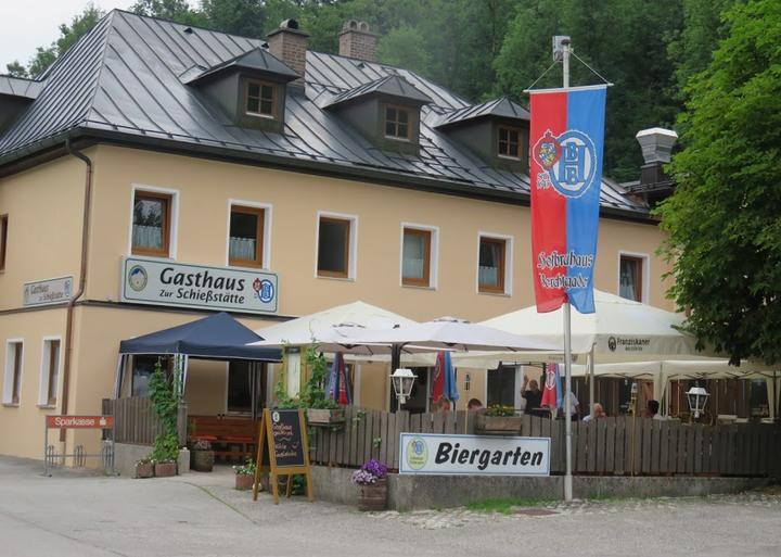 Pizzeria und Gasthaus zur Schießstätte